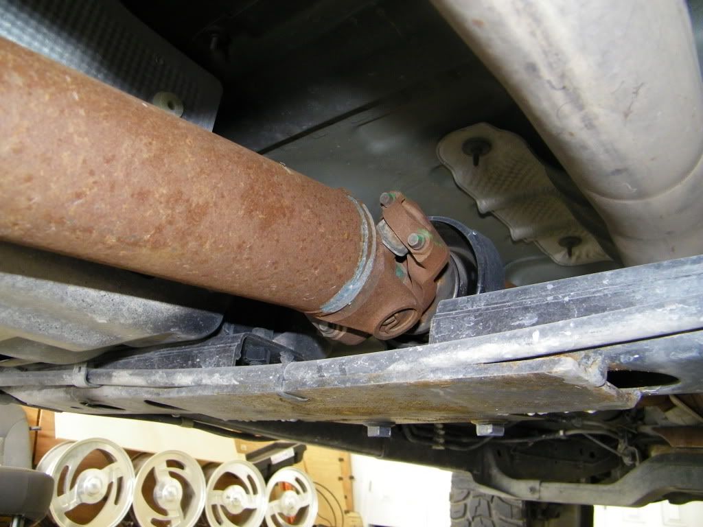 How To Change Carrier Bearing Chevrolet Colorado & GMC Canyon Forum